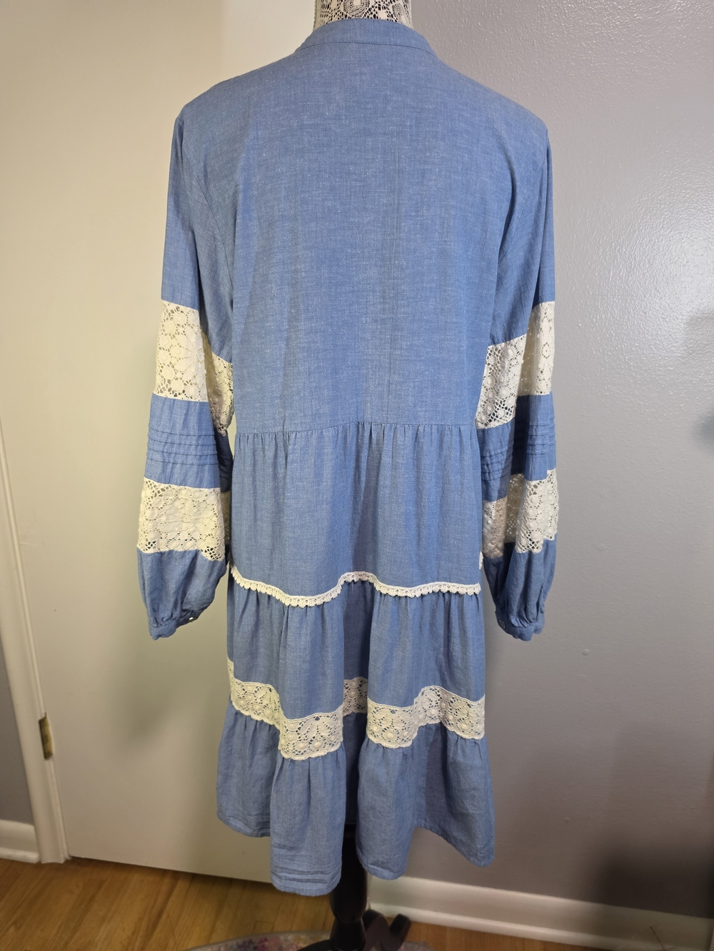 Johnny Was Jade Laguna Pieced Chambray Lace Tiered Mini Dress Large - Picture 4 of 6